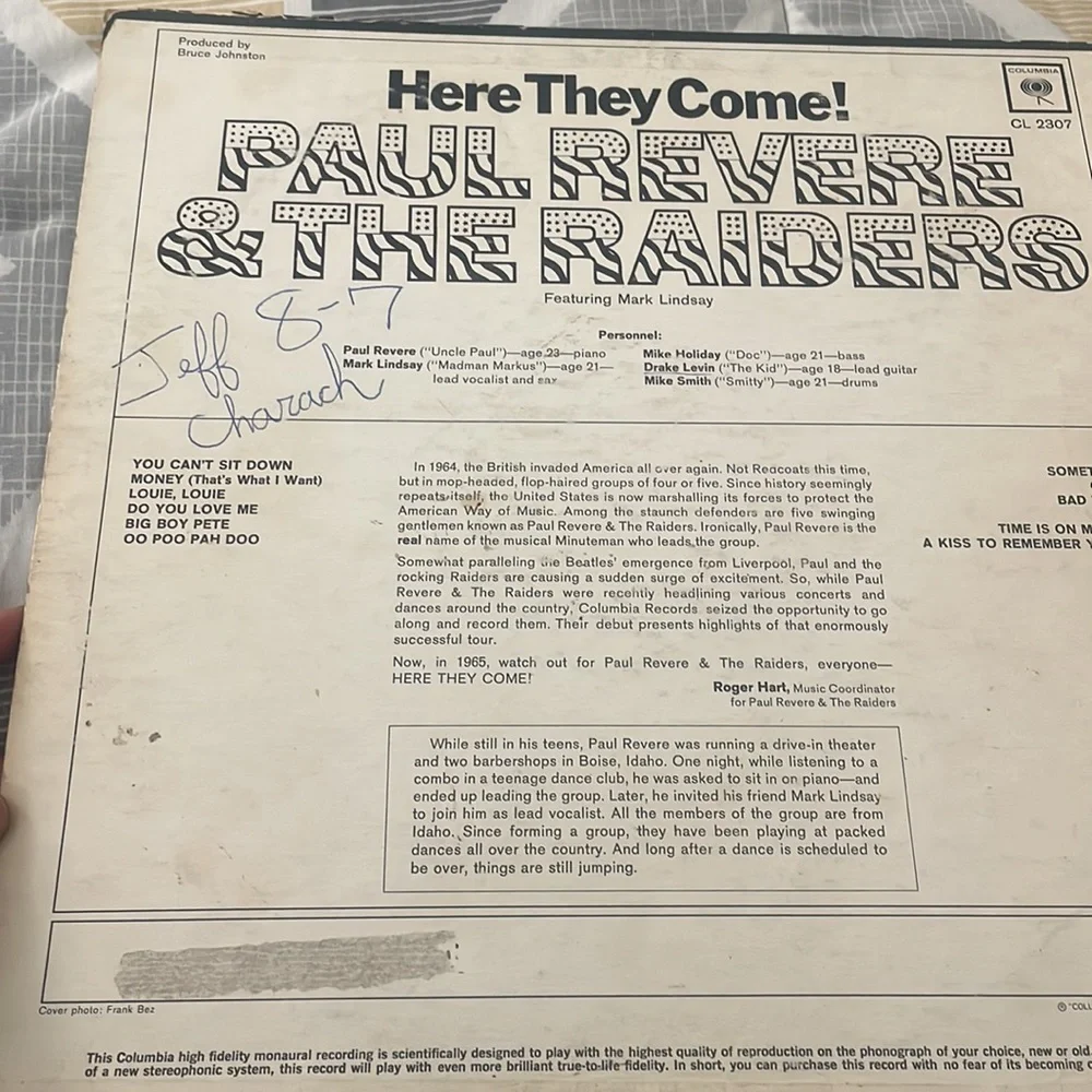 Paul revere & the raiders - Picture 2 of 3